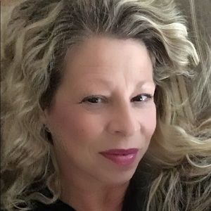 Meet your Posher, Mary ann